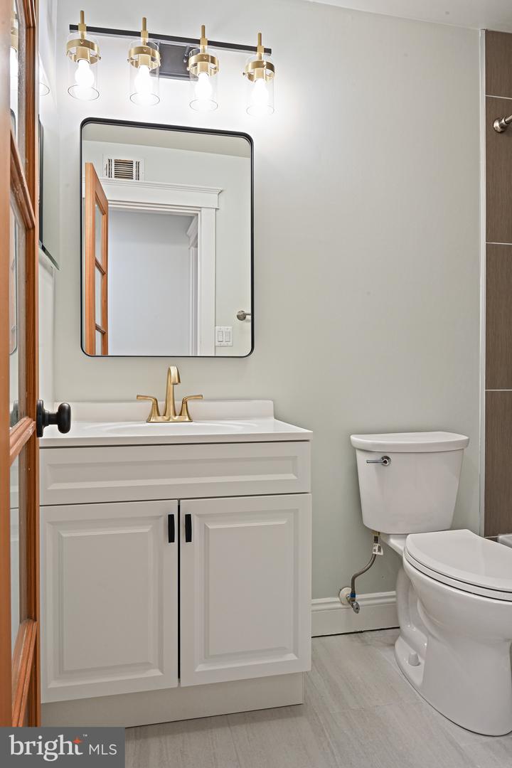 1781 JONATHAN WAY #K, RESTON, Virginia 20190, 1 Bedroom Bedrooms, ,1 BathroomBathrooms,Residential,For sale,1781 JONATHAN WAY #K,VAFX2240784 MLS # VAFX2240784