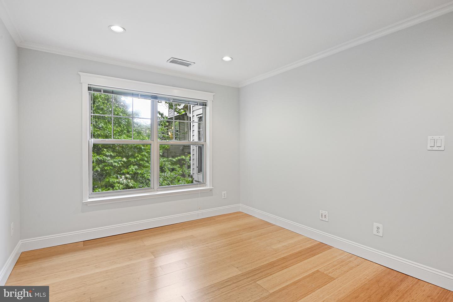 1781 JONATHAN WAY #K, RESTON, Virginia 20190, 1 Bedroom Bedrooms, ,1 BathroomBathrooms,Residential,For sale,1781 JONATHAN WAY #K,VAFX2240784 MLS # VAFX2240784
