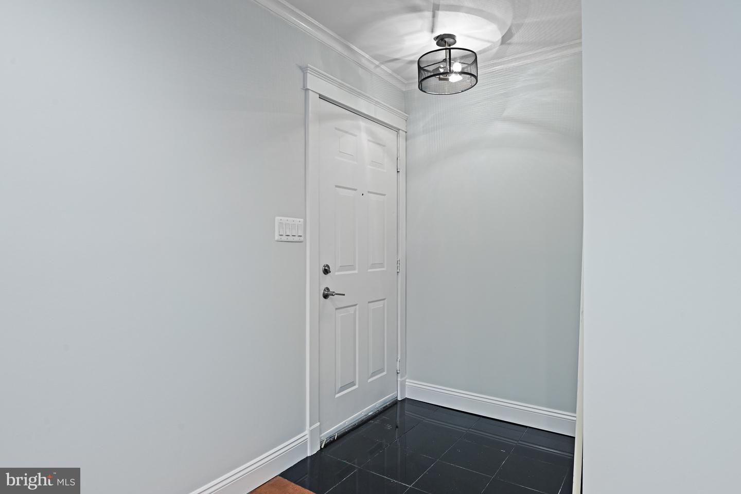 1781 JONATHAN WAY #K, RESTON, Virginia 20190, 1 Bedroom Bedrooms, ,1 BathroomBathrooms,Residential,For sale,1781 JONATHAN WAY #K,VAFX2240784 MLS # VAFX2240784