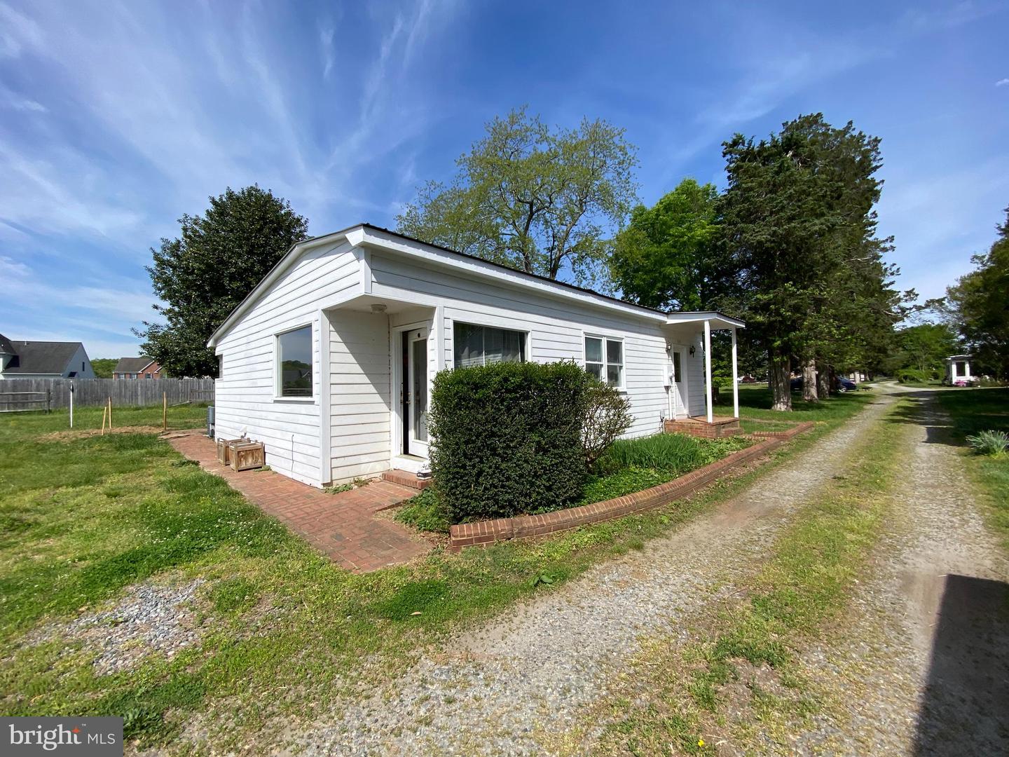 5110 BERCLAIR PLANTATION LN, FREDERICKSBURG, Virginia 22408, 3 Bedrooms Bedrooms, ,2 BathroomsBathrooms,Residential,For sale,5110 BERCLAIR PLANTATION LN,VASP2033146 MLS # VASP2033146