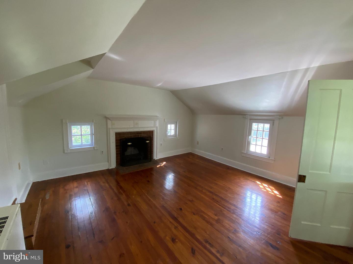 5110 BERCLAIR PLANTATION LN, FREDERICKSBURG, Virginia 22408, 3 Bedrooms Bedrooms, ,2 BathroomsBathrooms,Residential,For sale,5110 BERCLAIR PLANTATION LN,VASP2033146 MLS # VASP2033146