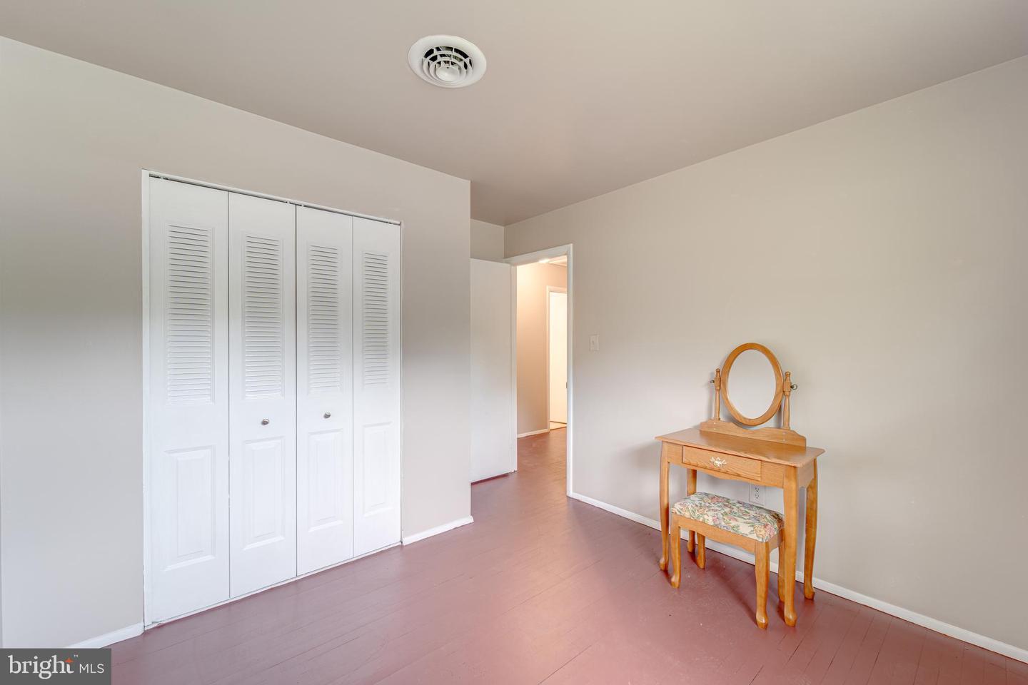 4625 KENWOOD DR, WOODBRIDGE, Virginia 22193, 3 Bedrooms Bedrooms, ,2 BathroomsBathrooms,Residential,For sale,4625 KENWOOD DR,VAPW2094740 MLS # VAPW2094740