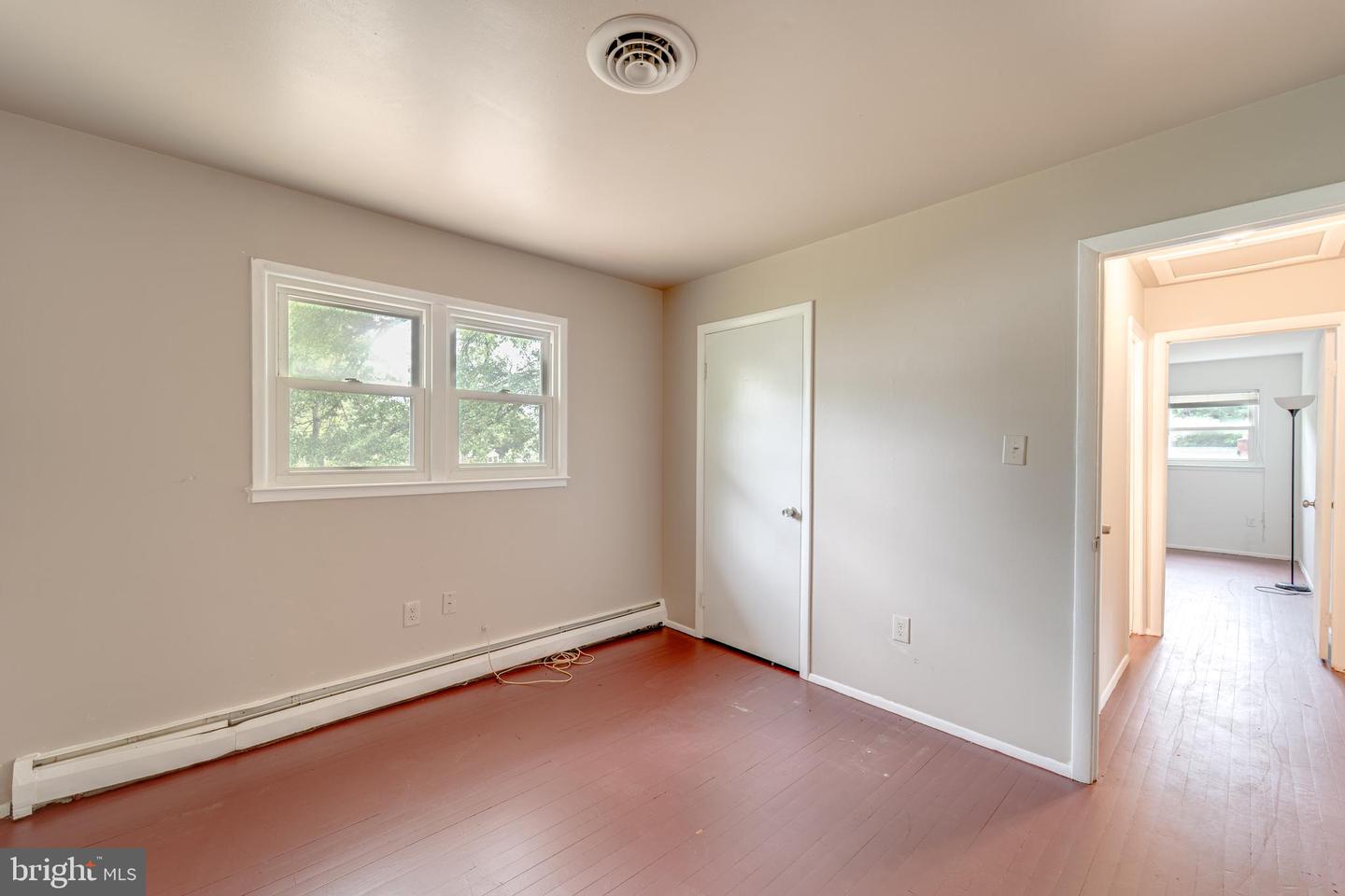 4625 KENWOOD DR, WOODBRIDGE, Virginia 22193, 3 Bedrooms Bedrooms, ,2 BathroomsBathrooms,Residential,For sale,4625 KENWOOD DR,VAPW2094740 MLS # VAPW2094740