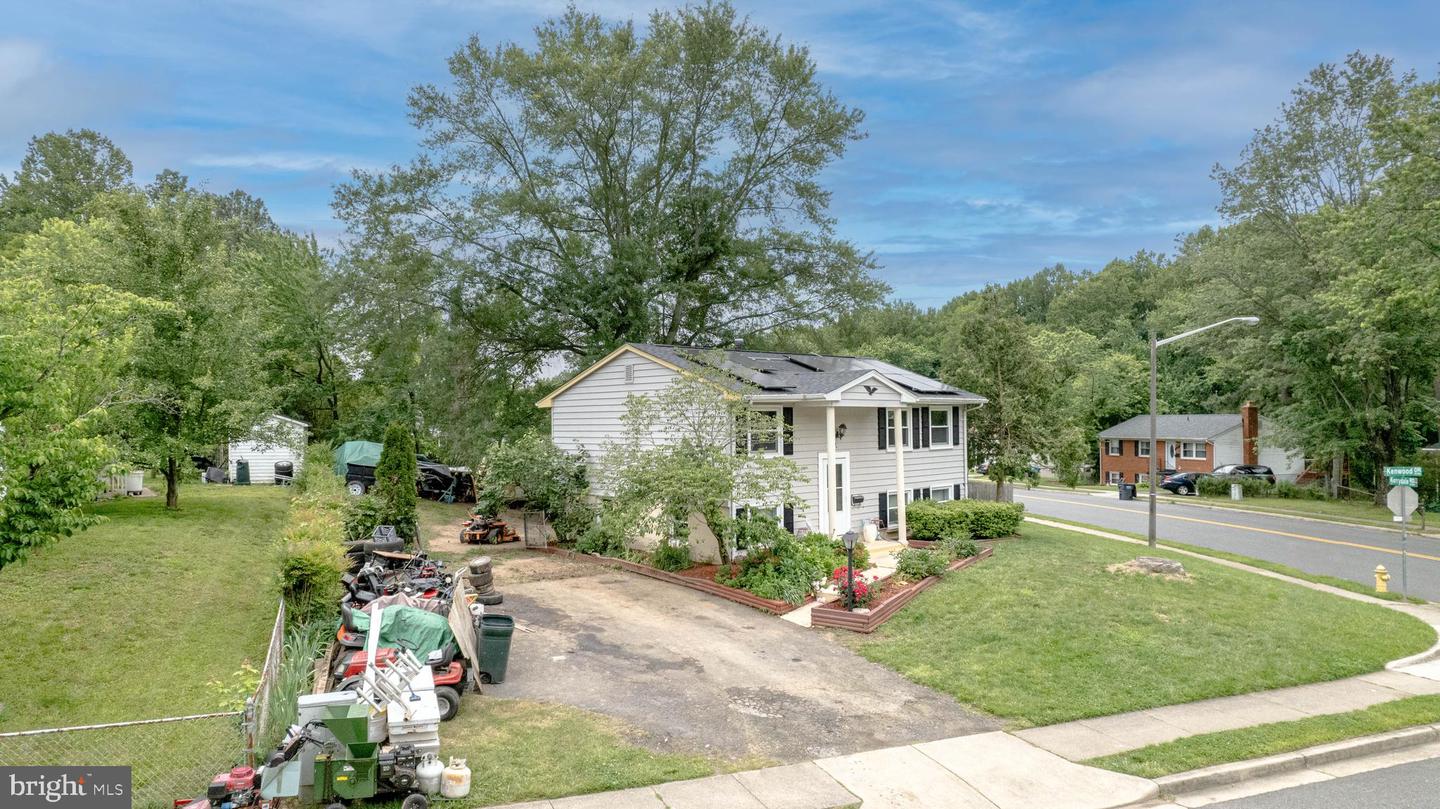 4625 KENWOOD DR, WOODBRIDGE, Virginia 22193, 3 Bedrooms Bedrooms, ,2 BathroomsBathrooms,Residential,For sale,4625 KENWOOD DR,VAPW2094740 MLS # VAPW2094740