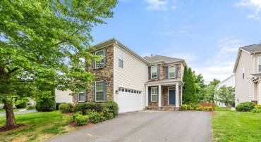 42030 ZIRCON DR, ALDIE, Virginia 20105, 6 Bedrooms Bedrooms, ,4 BathroomsBathrooms,Residential,For sale,42030 ZIRCON DR,VALO2096584 MLS # VALO2096584