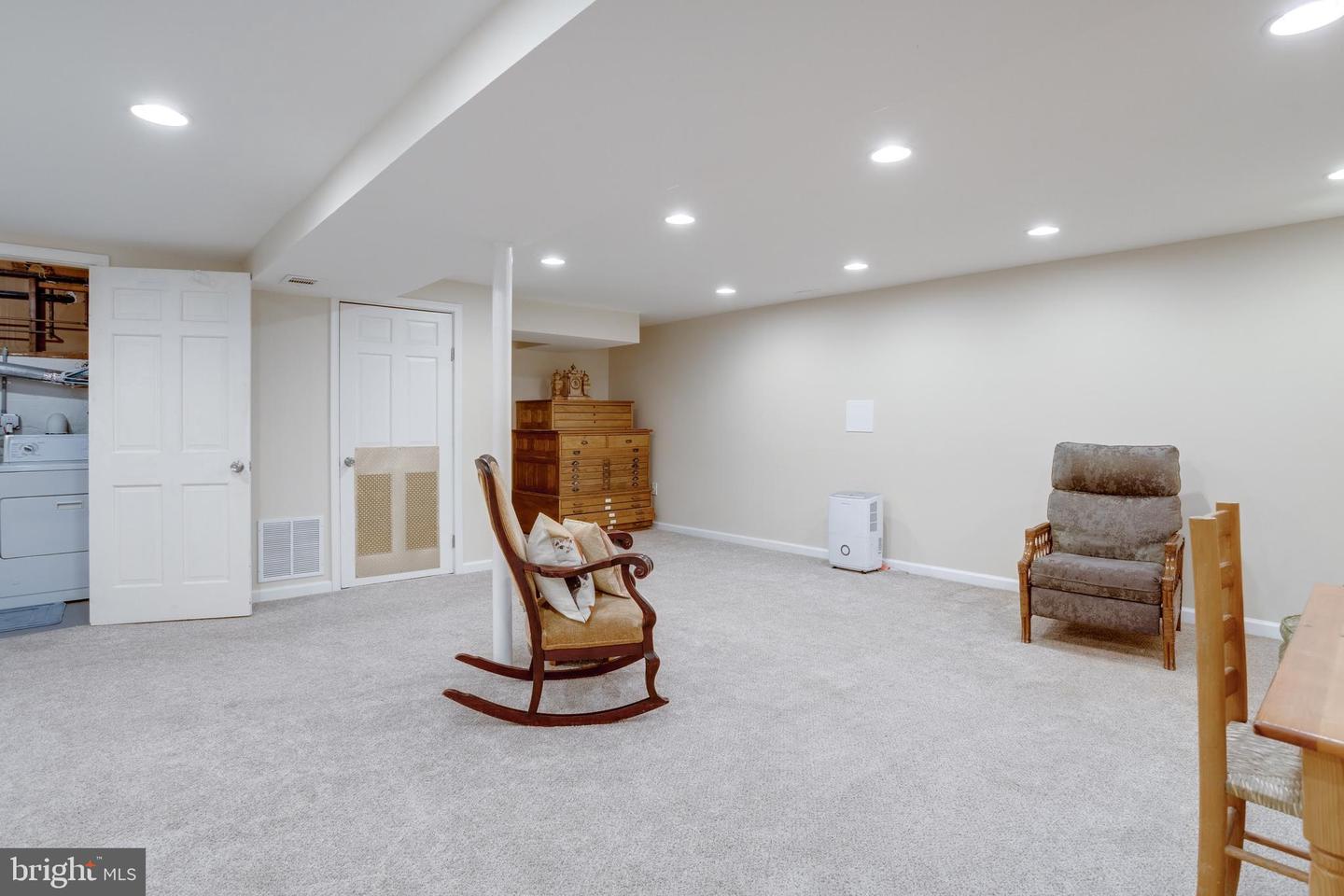 5395 GAINSBOROUGH DR, FAIRFAX, Virginia 22032, 4 Bedrooms Bedrooms, ,3 BathroomsBathrooms,Residential,For sale,5395 GAINSBOROUGH DR,VAFX2241242 MLS # VAFX2241242