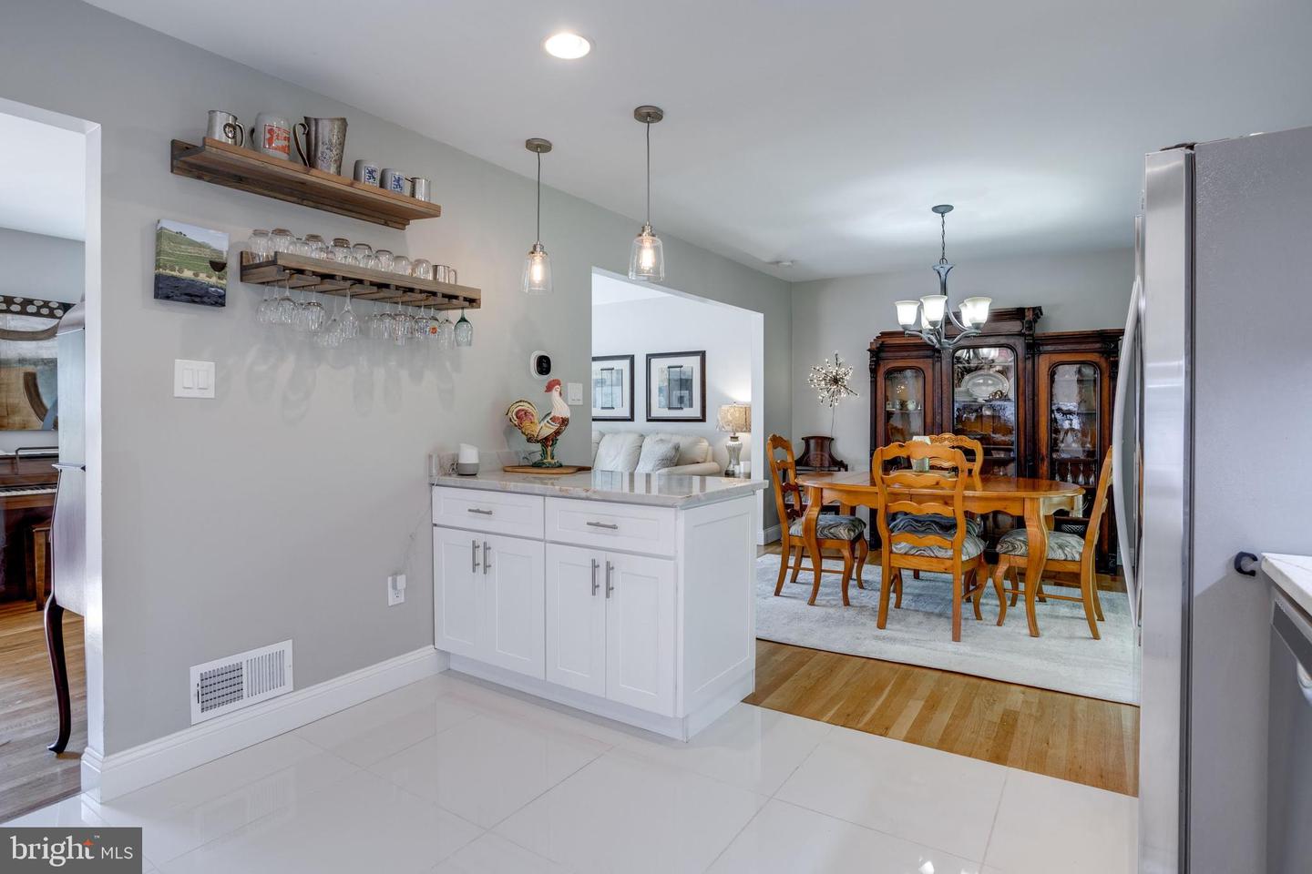 5395 GAINSBOROUGH DR, FAIRFAX, Virginia 22032, 4 Bedrooms Bedrooms, ,3 BathroomsBathrooms,Residential,For sale,5395 GAINSBOROUGH DR,VAFX2241242 MLS # VAFX2241242