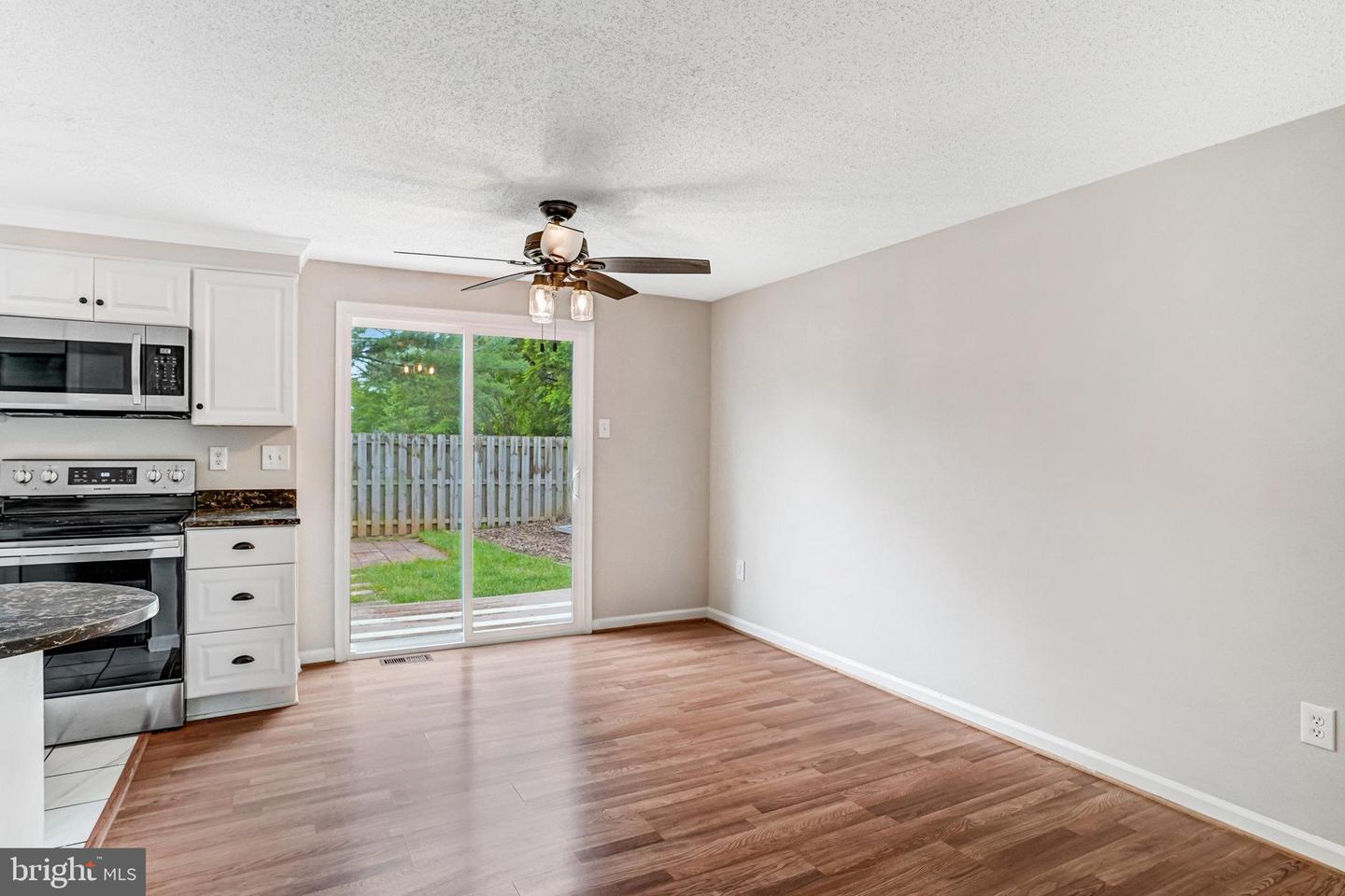 831 OAK LEAF CT, WARRENTON, Virginia 20186, 3 Bedrooms Bedrooms, ,2 BathroomsBathrooms,Residential,For sale,831 OAK LEAF CT,VAFQ2016666 MLS # VAFQ2016666