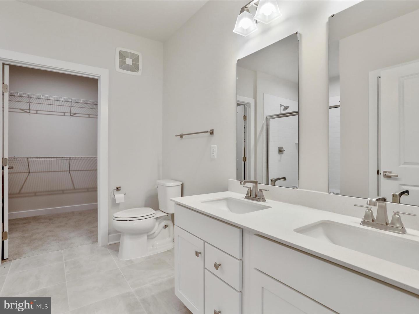 140 MCCORMICK CIR #302, WINCHESTER, Virginia 22602, 2 Bedrooms Bedrooms, ,2 BathroomsBathrooms,Residential,For sale,140 MCCORMICK CIR #302,VAFV2034232 MLS # VAFV2034232