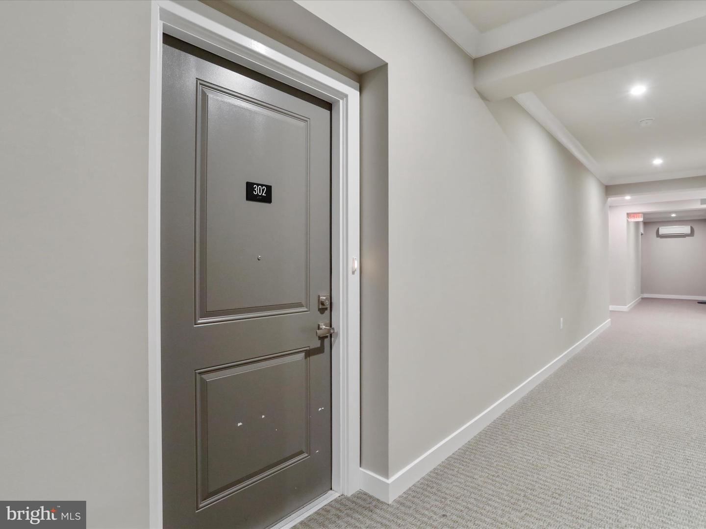 140 MCCORMICK CIR #302, WINCHESTER, Virginia 22602, 2 Bedrooms Bedrooms, ,2 BathroomsBathrooms,Residential,For sale,140 MCCORMICK CIR #302,VAFV2034232 MLS # VAFV2034232