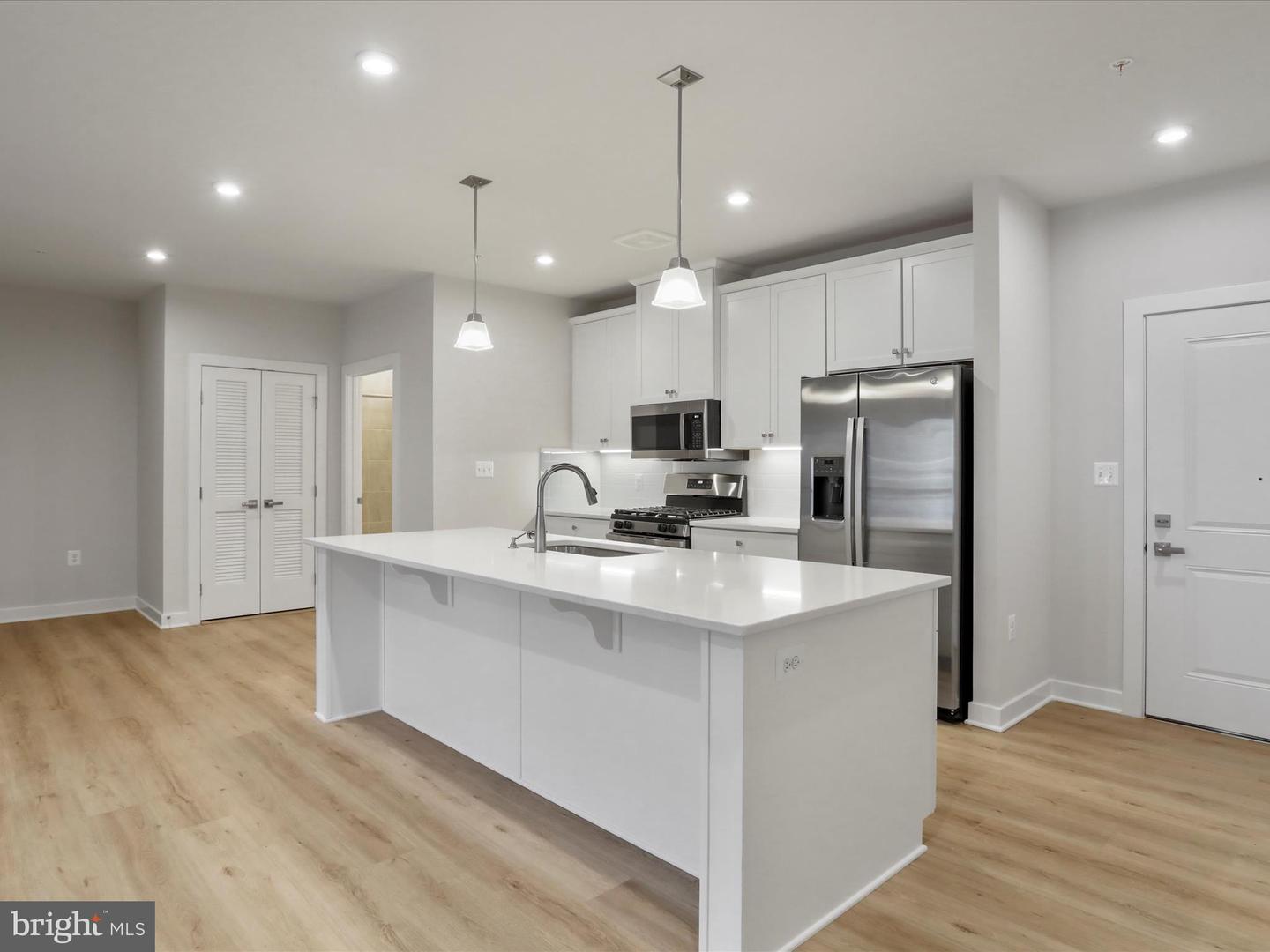 140 MCCORMICK CIR #302, WINCHESTER, Virginia 22602, 2 Bedrooms Bedrooms, ,2 BathroomsBathrooms,Residential,For sale,140 MCCORMICK CIR #302,VAFV2034232 MLS # VAFV2034232