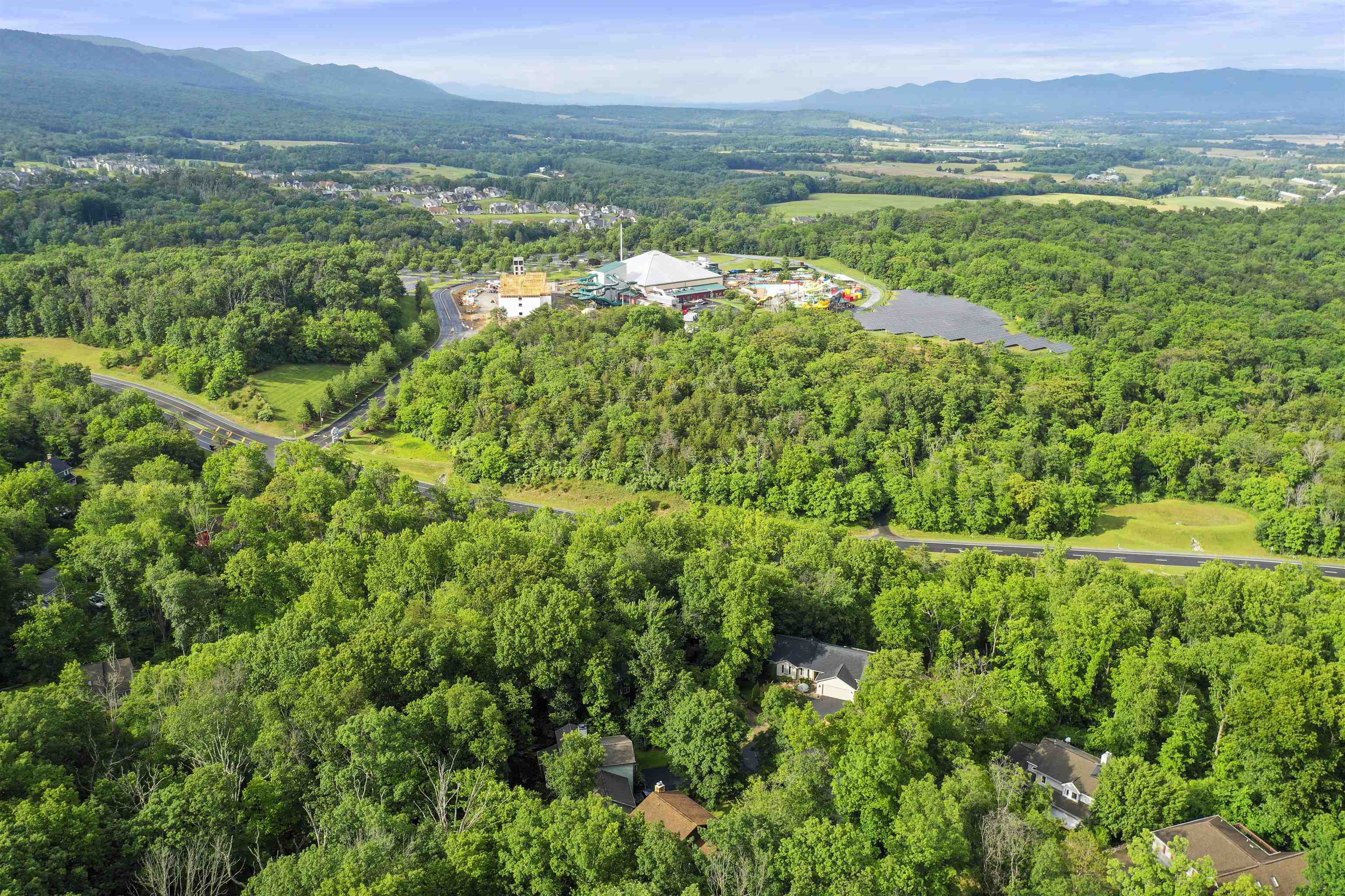 275 JESSAMINE PL, MCGAHEYSVILLE, Virginia 22840, 4 Bedrooms Bedrooms, ,3 BathroomsBathrooms,Residential,Mountain Cabin Retreat,275 JESSAMINE PL,665256 MLS # 665256