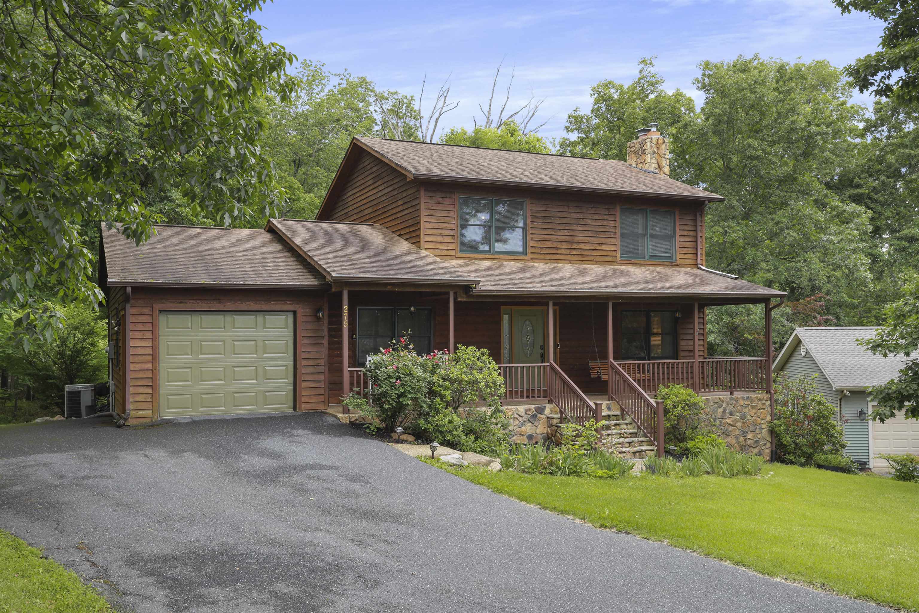 275 JESSAMINE PL, MCGAHEYSVILLE, Virginia 22840, 4 Bedrooms Bedrooms, ,3 BathroomsBathrooms,Residential,Mountain Cabin Retreat,275 JESSAMINE PL,665256 MLS # 665256