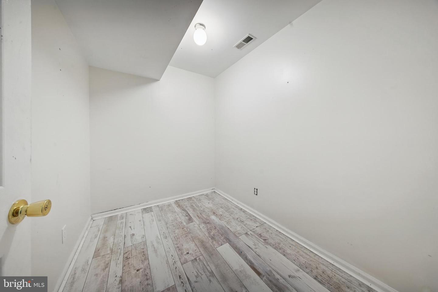 201 ANCHOR CV, STAFFORD, Virginia 22554, 5 Bedrooms Bedrooms, ,3 BathroomsBathrooms,Residential,For sale,201 ANCHOR CV,VAST2038946 MLS # VAST2038946