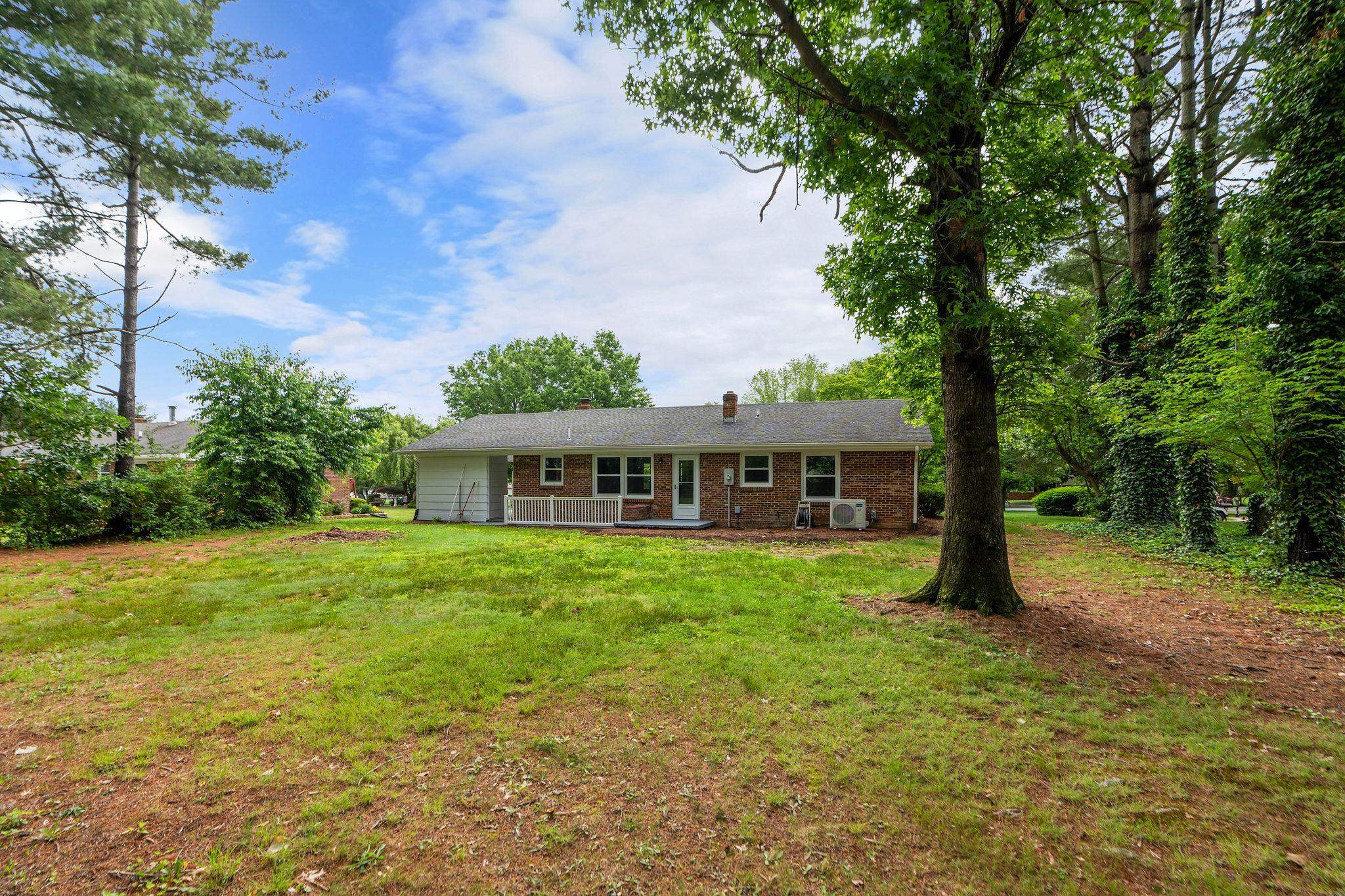 91 COOPER DR, STUARTS DRAFT, Virginia 24477, 3 Bedrooms Bedrooms, ,2 BathroomsBathrooms,Residential,91 COOPER DR,665262 MLS # 665262