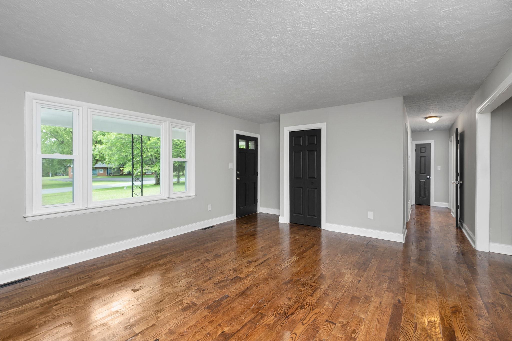 91 COOPER DR, STUARTS DRAFT, Virginia 24477, 3 Bedrooms Bedrooms, ,2 BathroomsBathrooms,Residential,91 COOPER DR,665262 MLS # 665262