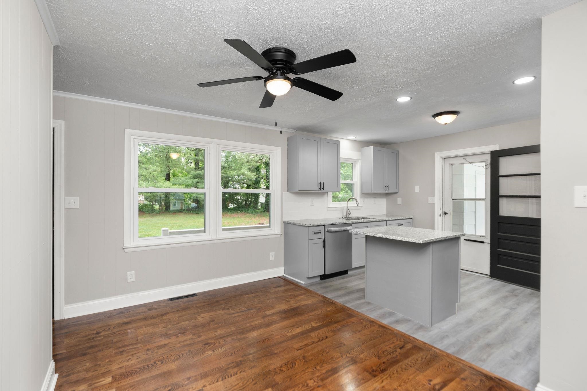 91 COOPER DR, STUARTS DRAFT, Virginia 24477, 3 Bedrooms Bedrooms, ,2 BathroomsBathrooms,Residential,91 COOPER DR,665262 MLS # 665262