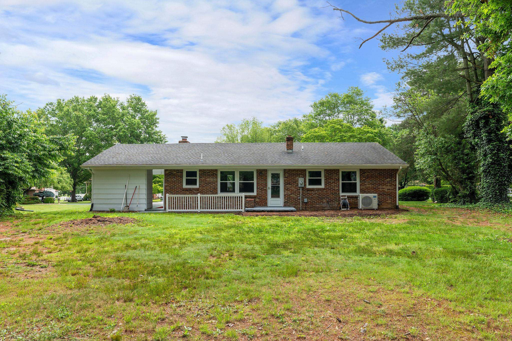 91 COOPER DR, STUARTS DRAFT, Virginia 24477, 3 Bedrooms Bedrooms, ,2 BathroomsBathrooms,Residential,91 COOPER DR,665262 MLS # 665262