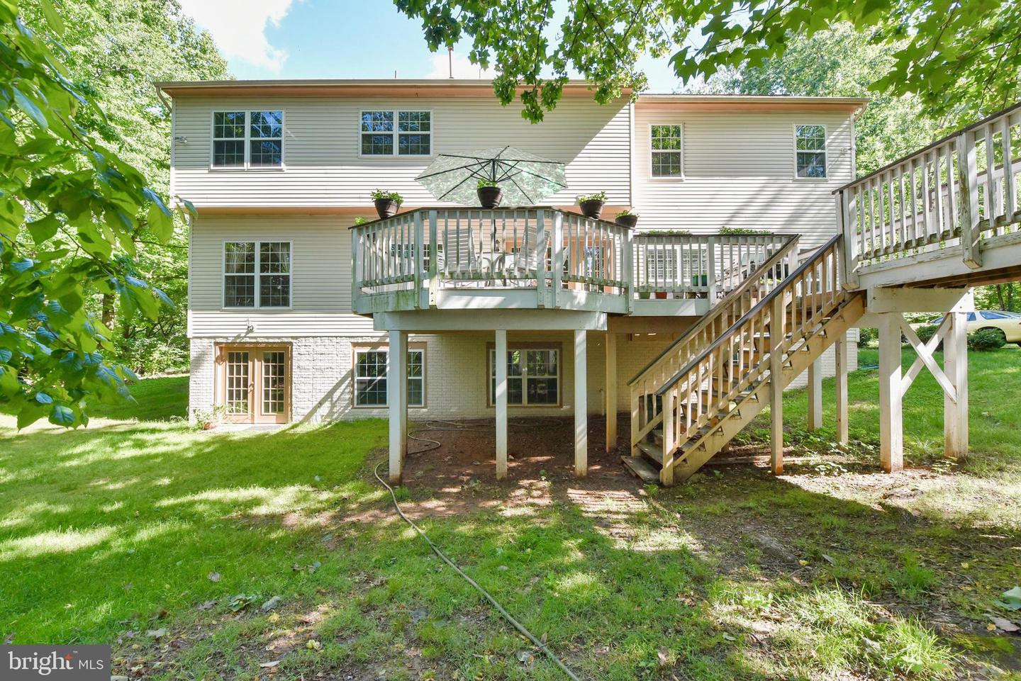 20503 TANAGER PL, LEESBURG, Virginia 20175, 5 Bedrooms Bedrooms, ,3 BathroomsBathrooms,Residential,For sale,20503 TANAGER PL,VALO2097234 MLS # VALO2097234