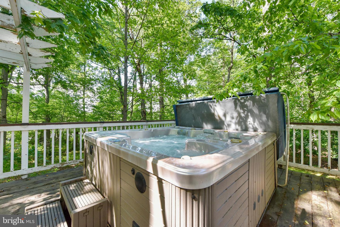 20503 TANAGER PL, LEESBURG, Virginia 20175, 5 Bedrooms Bedrooms, ,3 BathroomsBathrooms,Residential,For sale,20503 TANAGER PL,VALO2097234 MLS # VALO2097234