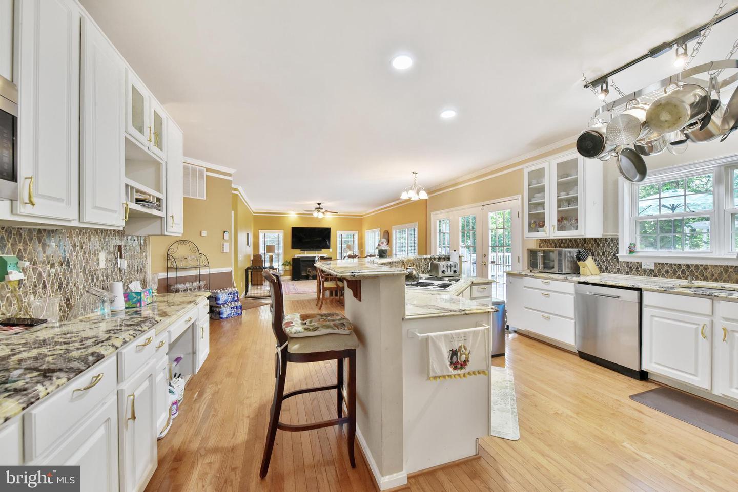 20503 TANAGER PL, LEESBURG, Virginia 20175, 5 Bedrooms Bedrooms, ,3 BathroomsBathrooms,Residential,For sale,20503 TANAGER PL,VALO2097234 MLS # VALO2097234