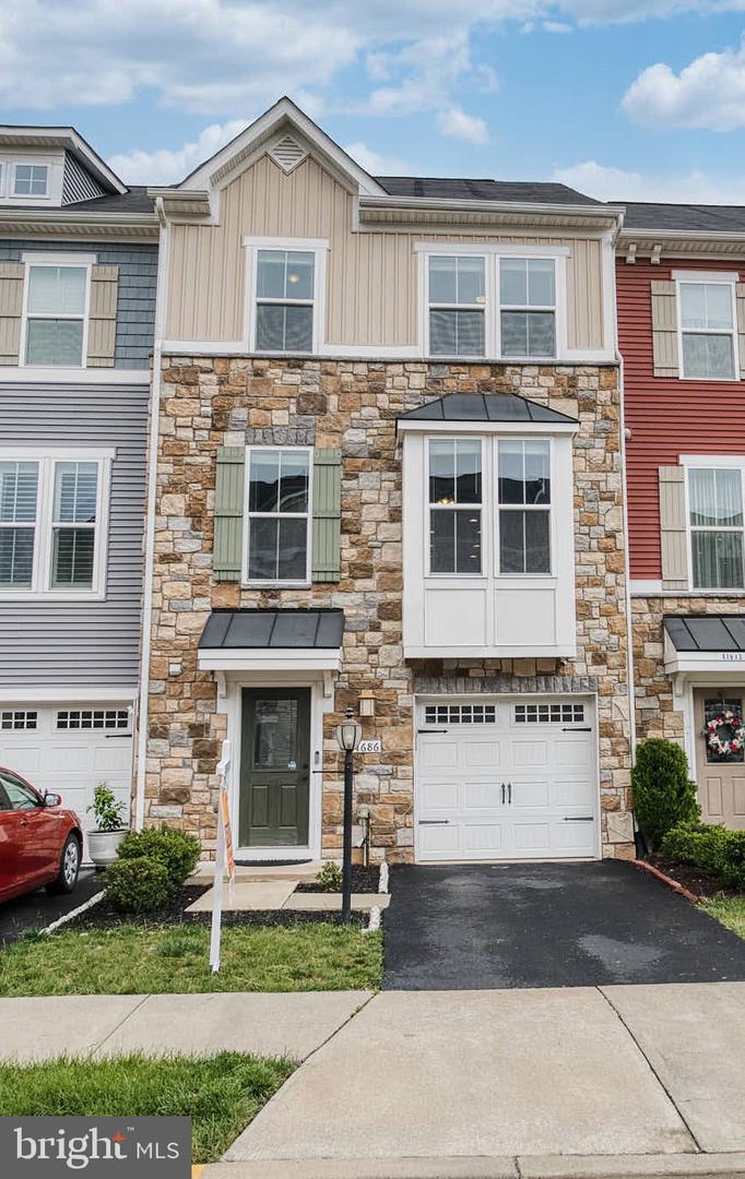 41686 MCMONAGLE SQ, ALDIE, Virginia 20105, 3 Bedrooms Bedrooms, ,2 BathroomsBathrooms,Residential,For sale,41686 MCMONAGLE SQ,VALO2097244 MLS # VALO2097244
