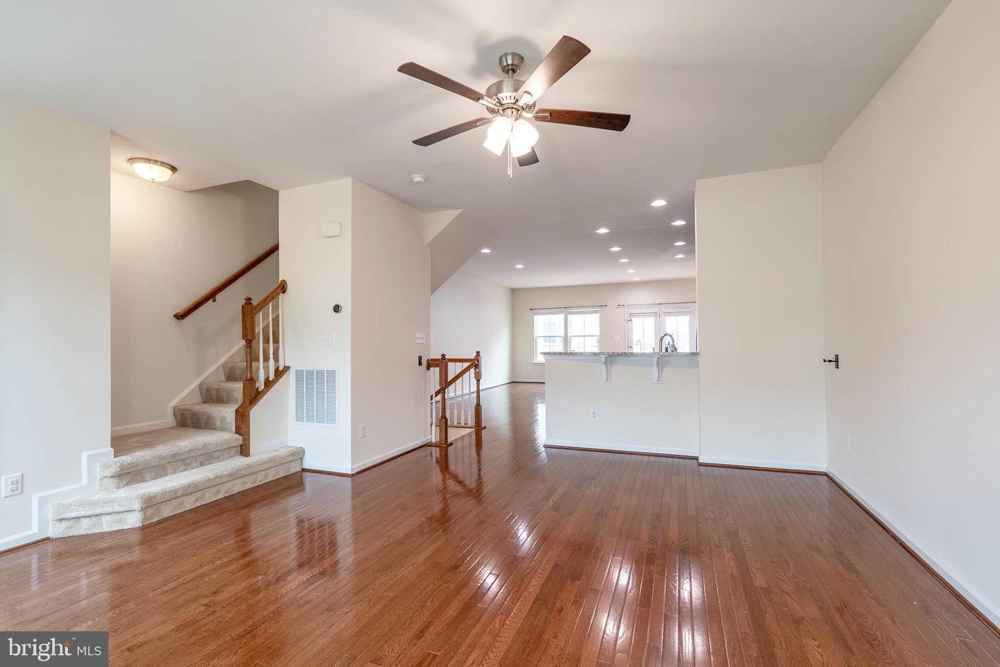 41686 MCMONAGLE SQ, ALDIE, Virginia 20105, 3 Bedrooms Bedrooms, ,2 BathroomsBathrooms,Residential,For sale,41686 MCMONAGLE SQ,VALO2097244 MLS # VALO2097244