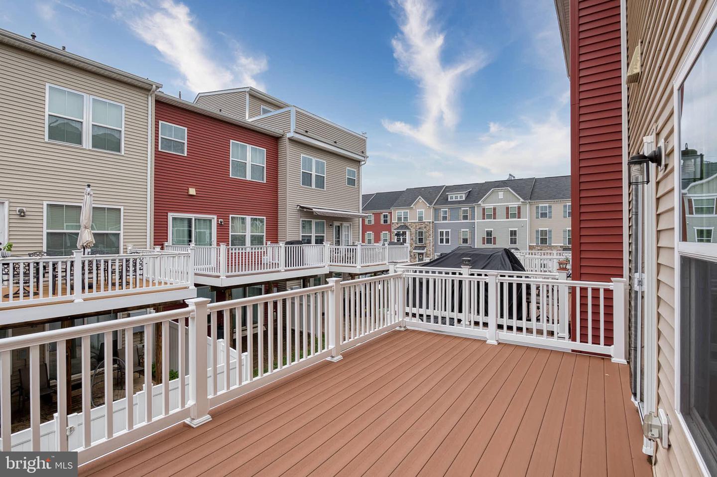 41686 MCMONAGLE SQ, ALDIE, Virginia 20105, 3 Bedrooms Bedrooms, ,2 BathroomsBathrooms,Residential,For sale,41686 MCMONAGLE SQ,VALO2097244 MLS # VALO2097244