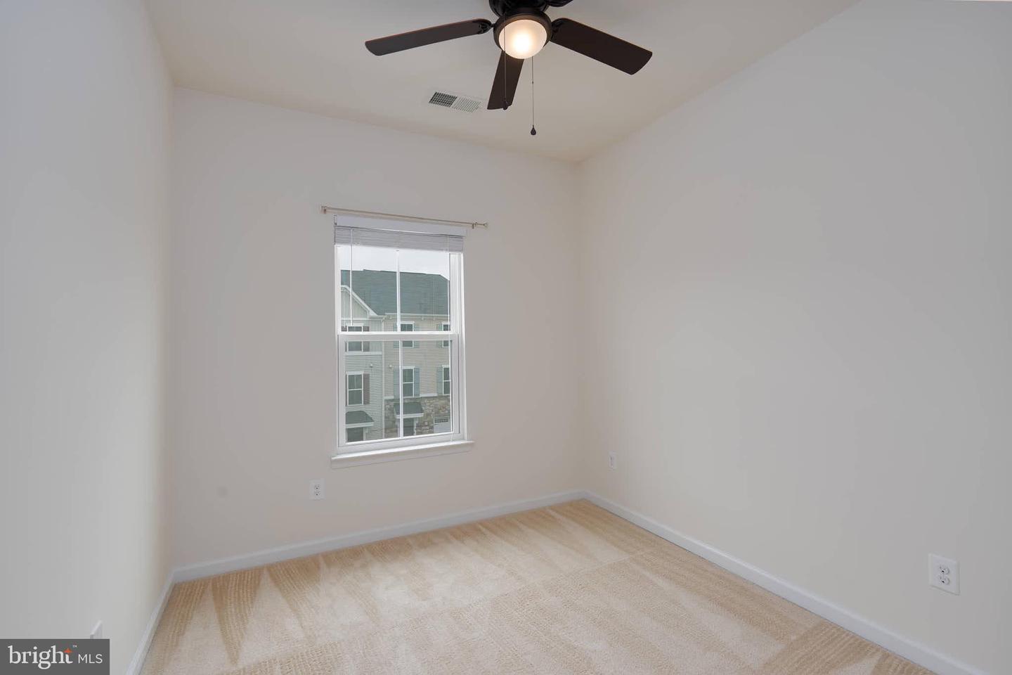 41686 MCMONAGLE SQ, ALDIE, Virginia 20105, 3 Bedrooms Bedrooms, ,2 BathroomsBathrooms,Residential,For sale,41686 MCMONAGLE SQ,VALO2097244 MLS # VALO2097244