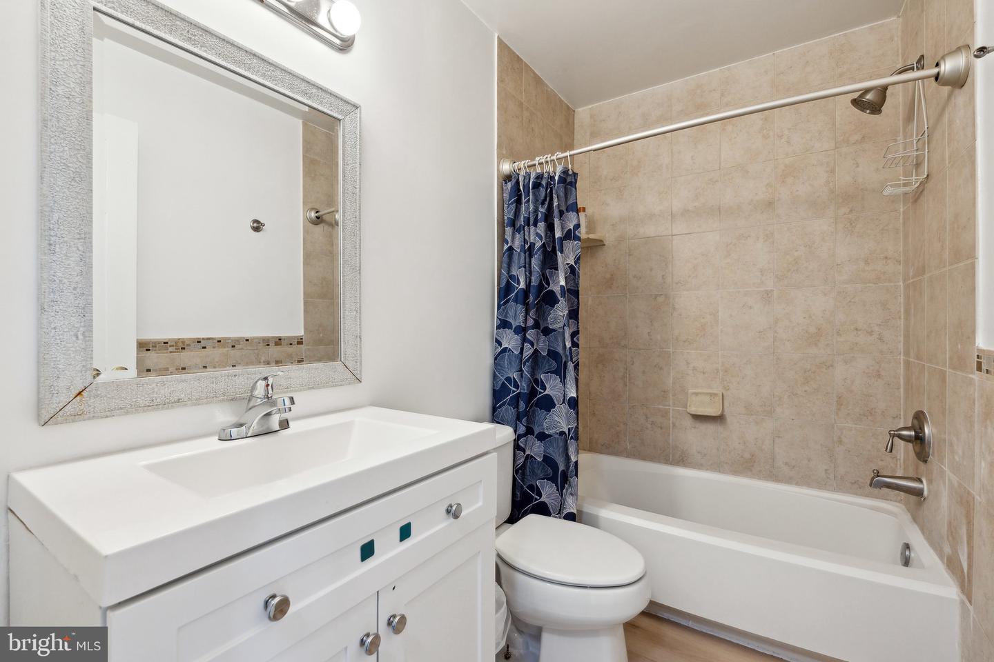 43261 CHOKEBERRY SQ, ASHBURN, Virginia 20147, 4 Bedrooms Bedrooms, ,3 BathroomsBathrooms,Residential,For sale,43261 CHOKEBERRY SQ,VALO2097280 MLS # VALO2097280