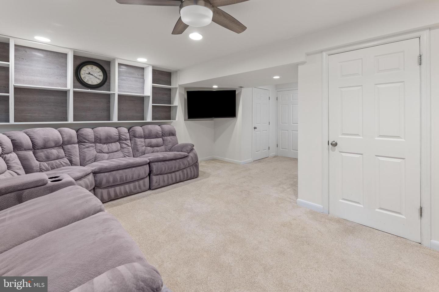 9761 TURNBUCKLE DR, BURKE, Virginia 22015, 3 Bedrooms Bedrooms, ,2 BathroomsBathrooms,Residential,For sale,9761 TURNBUCKLE DR,VAFX2242158 MLS # VAFX2242158