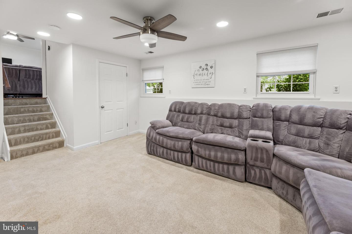 9761 TURNBUCKLE DR, BURKE, Virginia 22015, 3 Bedrooms Bedrooms, ,2 BathroomsBathrooms,Residential,For sale,9761 TURNBUCKLE DR,VAFX2242158 MLS # VAFX2242158
