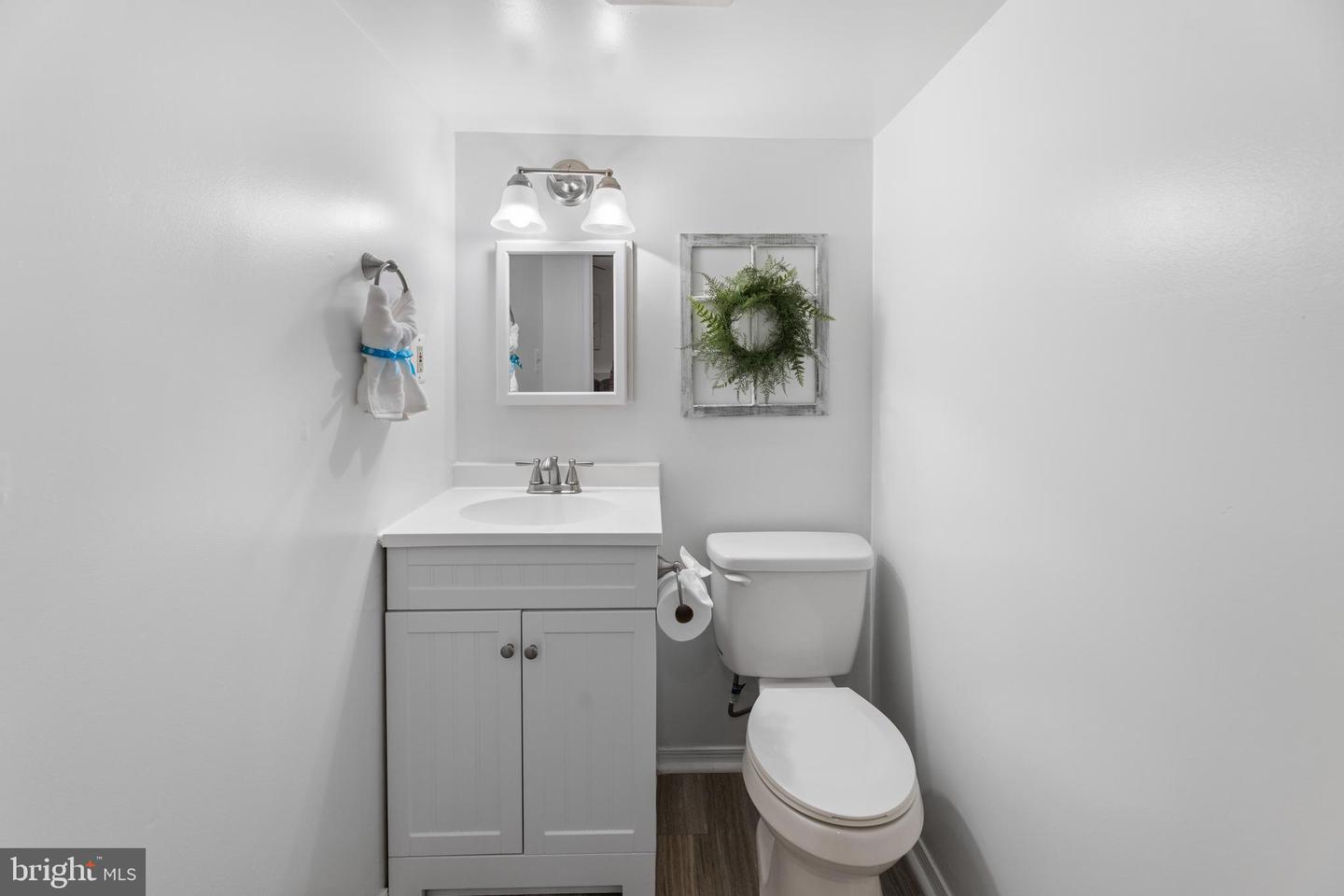 9761 TURNBUCKLE DR, BURKE, Virginia 22015, 3 Bedrooms Bedrooms, ,2 BathroomsBathrooms,Residential,For sale,9761 TURNBUCKLE DR,VAFX2242158 MLS # VAFX2242158