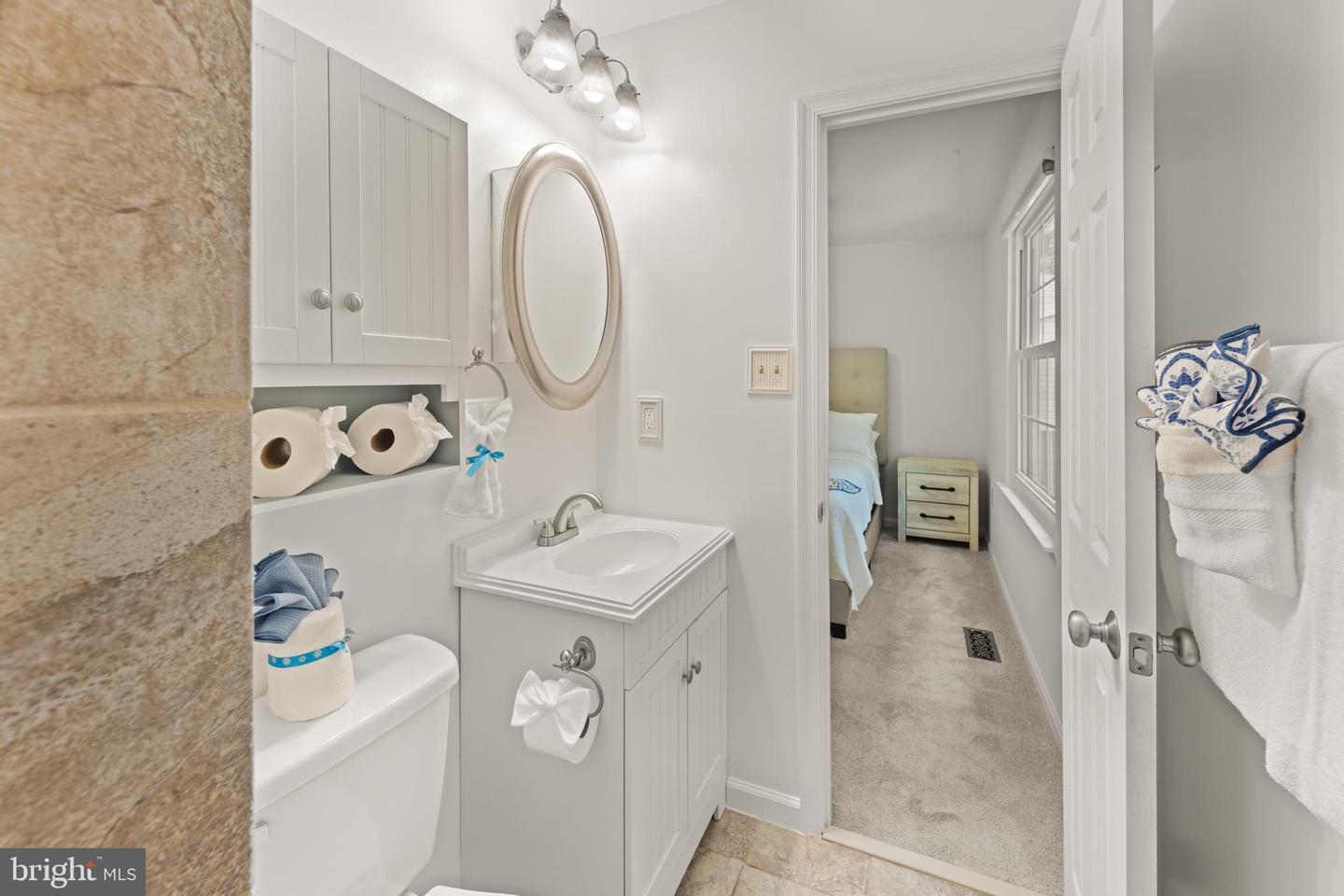 9761 TURNBUCKLE DR, BURKE, Virginia 22015, 3 Bedrooms Bedrooms, ,2 BathroomsBathrooms,Residential,For sale,9761 TURNBUCKLE DR,VAFX2242158 MLS # VAFX2242158