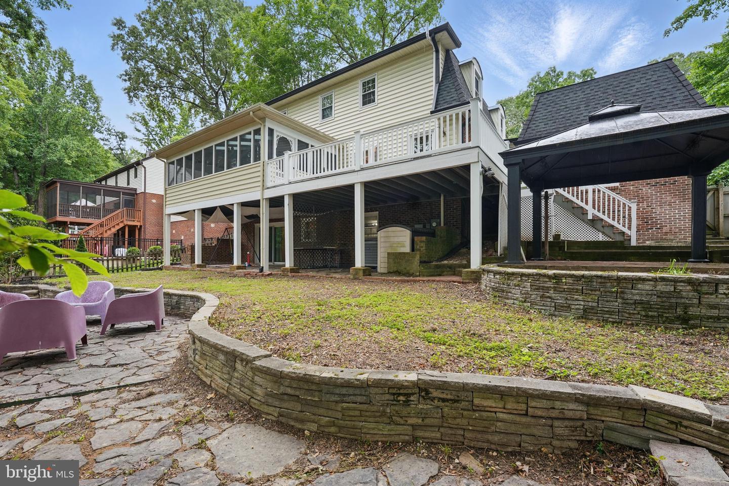 16211 SUNNY KNOLL DR, DUMFRIES, Virginia 22025, 4 Bedrooms Bedrooms, ,2 BathroomsBathrooms,Residential,For sale,16211 SUNNY KNOLL DR,VAPW2095194 MLS # VAPW2095194