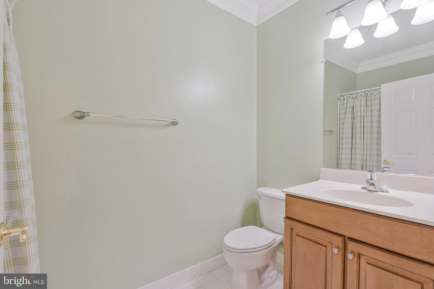 20745 ROYAL PALACE SQ #102, STERLING, Virginia 20165, 2 Bedrooms Bedrooms, ,2 BathroomsBathrooms,Residential,For sale,20745 ROYAL PALACE SQ #102,VALO2097370 MLS # VALO2097370