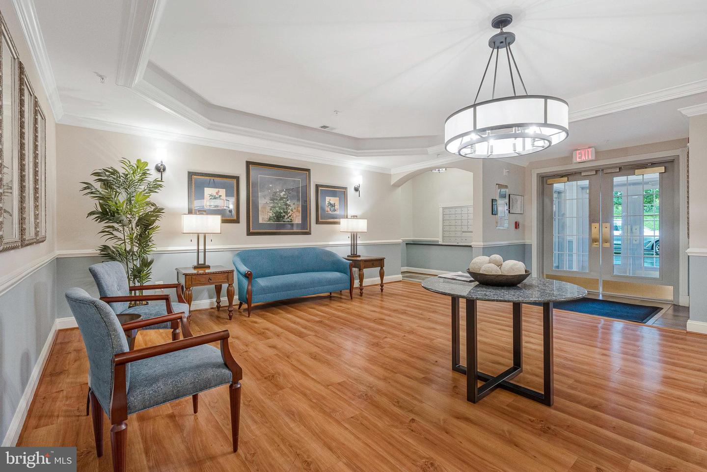20745 ROYAL PALACE SQ #102, STERLING, Virginia 20165, 2 Bedrooms Bedrooms, ,2 BathroomsBathrooms,Residential,For sale,20745 ROYAL PALACE SQ #102,VALO2097370 MLS # VALO2097370