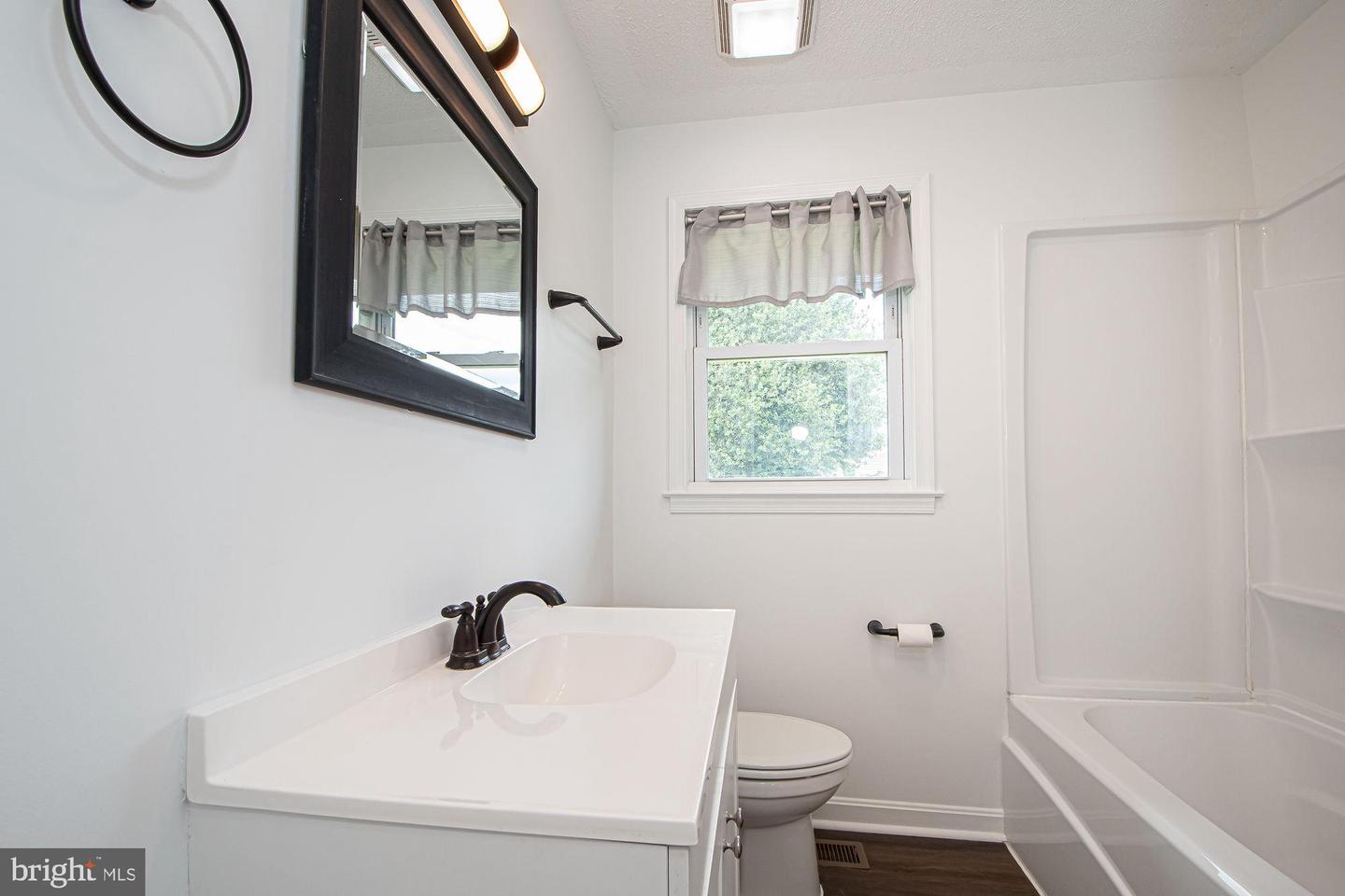 126 CLYMER AVE, FRONT ROYAL, Virginia 22630, 3 Bedrooms Bedrooms, ,1 BathroomBathrooms,Residential,For sale,126 CLYMER AVE,VAWR2011224 MLS # VAWR2011224