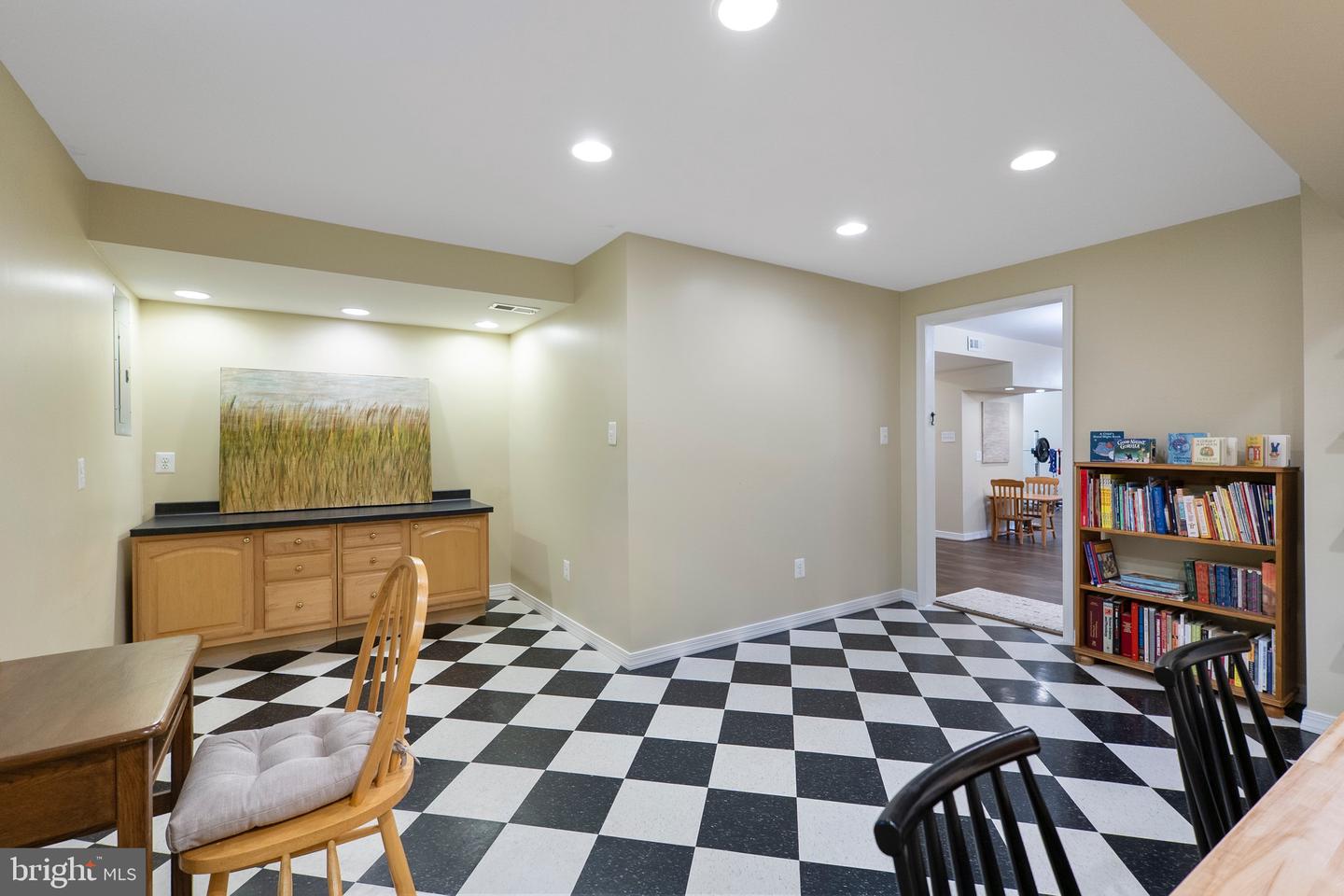 46494 PRIMULA CT, STERLING, Virginia 20165, 4 Bedrooms Bedrooms, ,3 BathroomsBathrooms,Residential,For sale,46494 PRIMULA CT,VALO2097390 MLS # VALO2097390