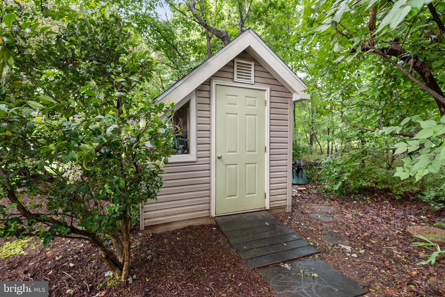 46494 PRIMULA CT, STERLING, Virginia 20165, 4 Bedrooms Bedrooms, ,3 BathroomsBathrooms,Residential,For sale,46494 PRIMULA CT,VALO2097390 MLS # VALO2097390