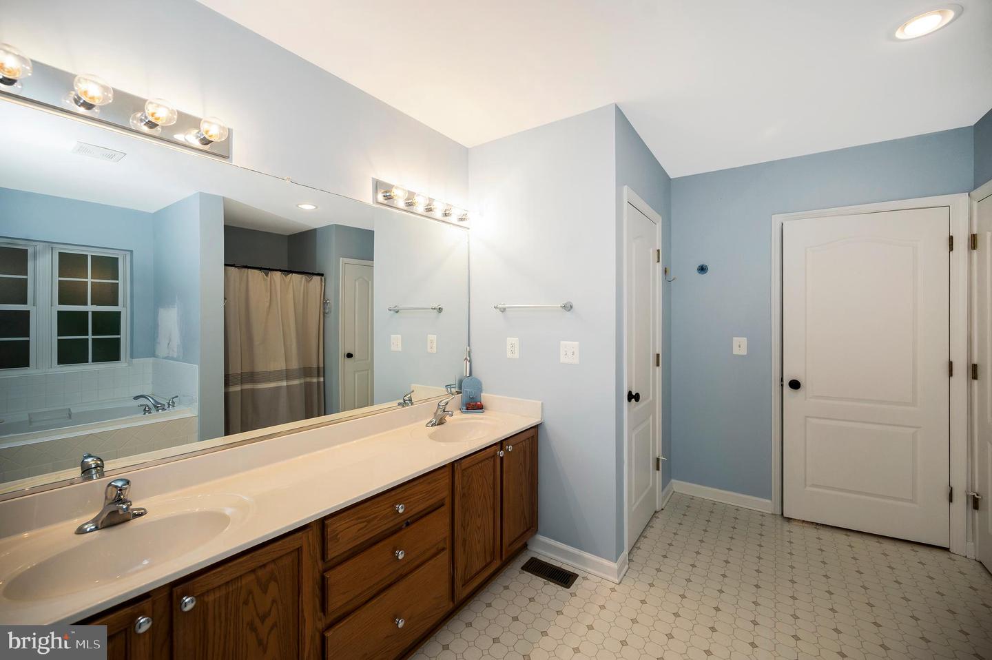 625 YORKTOWN BLVD, LOCUST GROVE, Virginia 22508, 3 Bedrooms Bedrooms, ,2 BathroomsBathrooms,Residential,For sale,625 YORKTOWN BLVD,VAOR2009734 MLS # VAOR2009734