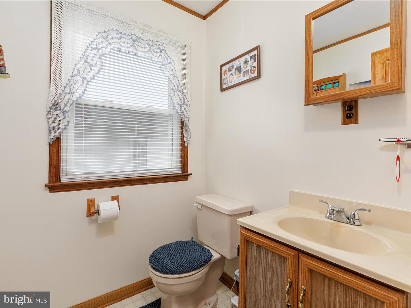 506 BELAIR AVE, FRONT ROYAL, Virginia 22630, 2 Bedrooms Bedrooms, ,1 BathroomBathrooms,Residential,For sale,506 BELAIR AVE,VAWR2011218 MLS # VAWR2011218