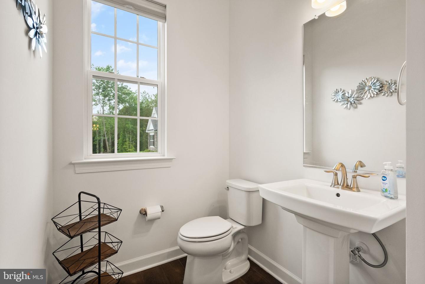 118 LIBERTY GARDEN LN, FREDERICKSBURG, Virginia 22406, 4 Bedrooms Bedrooms, ,3 BathroomsBathrooms,Residential,For sale,118 LIBERTY GARDEN LN,VAST2039106 MLS # VAST2039106