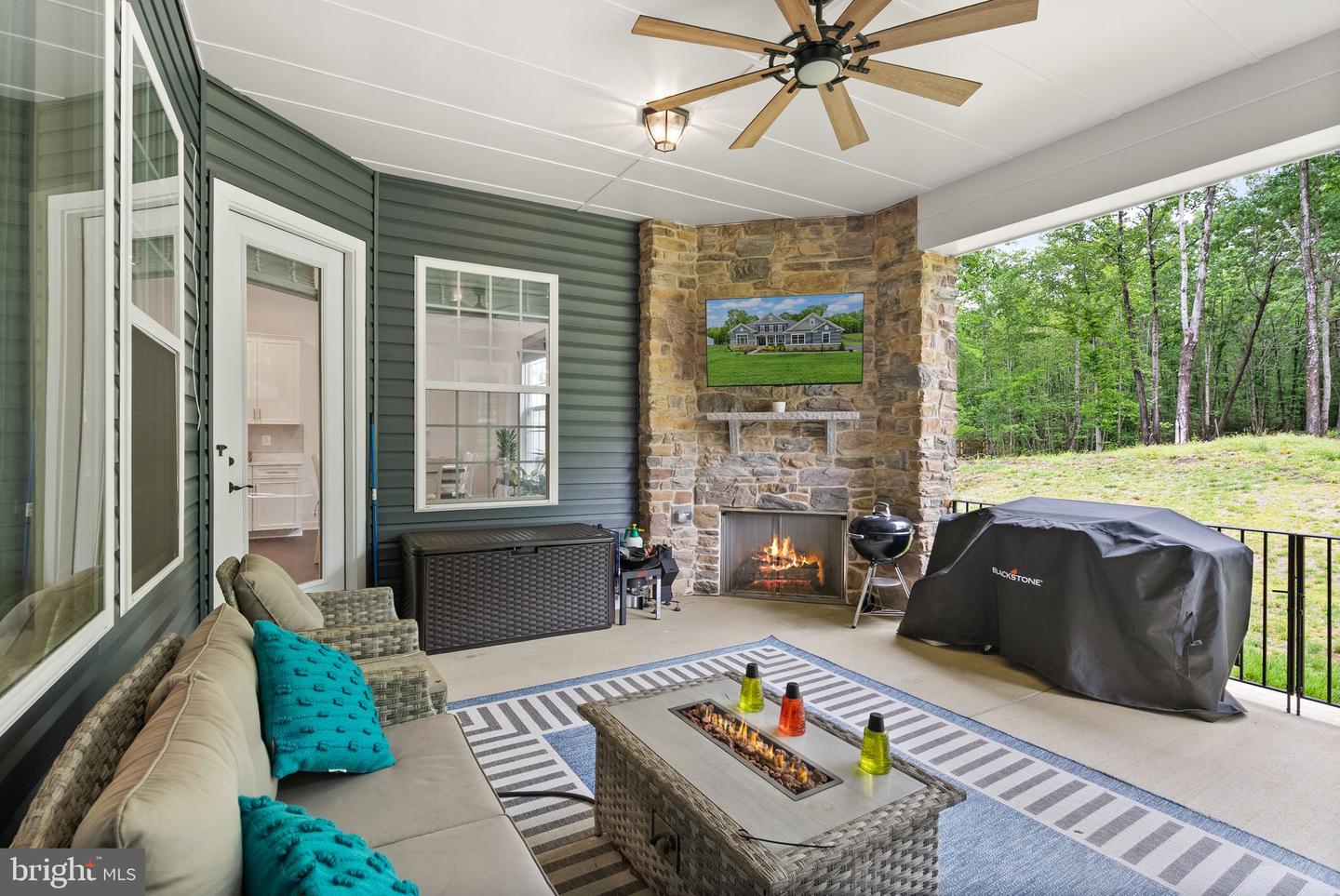 118 LIBERTY GARDEN LN, FREDERICKSBURG, Virginia 22406, 4 Bedrooms Bedrooms, ,3 BathroomsBathrooms,Residential,For sale,118 LIBERTY GARDEN LN,VAST2039106 MLS # VAST2039106