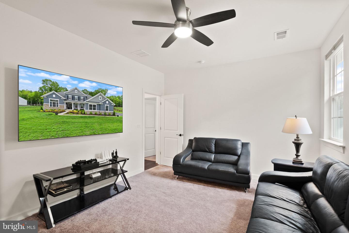 118 LIBERTY GARDEN LN, FREDERICKSBURG, Virginia 22406, 4 Bedrooms Bedrooms, ,3 BathroomsBathrooms,Residential,For sale,118 LIBERTY GARDEN LN,VAST2039106 MLS # VAST2039106