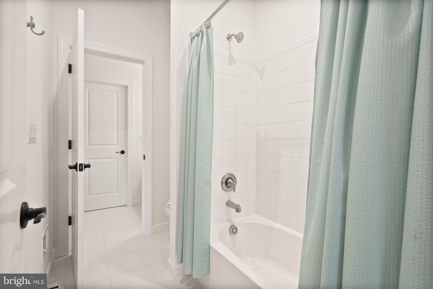 118 LIBERTY GARDEN LN, FREDERICKSBURG, Virginia 22406, 4 Bedrooms Bedrooms, ,3 BathroomsBathrooms,Residential,For sale,118 LIBERTY GARDEN LN,VAST2039106 MLS # VAST2039106