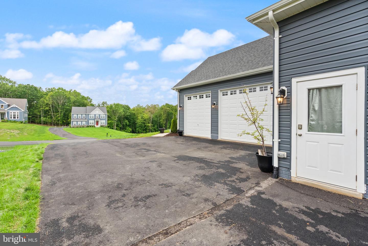 118 LIBERTY GARDEN LN, FREDERICKSBURG, Virginia 22406, 4 Bedrooms Bedrooms, ,3 BathroomsBathrooms,Residential,For sale,118 LIBERTY GARDEN LN,VAST2039106 MLS # VAST2039106