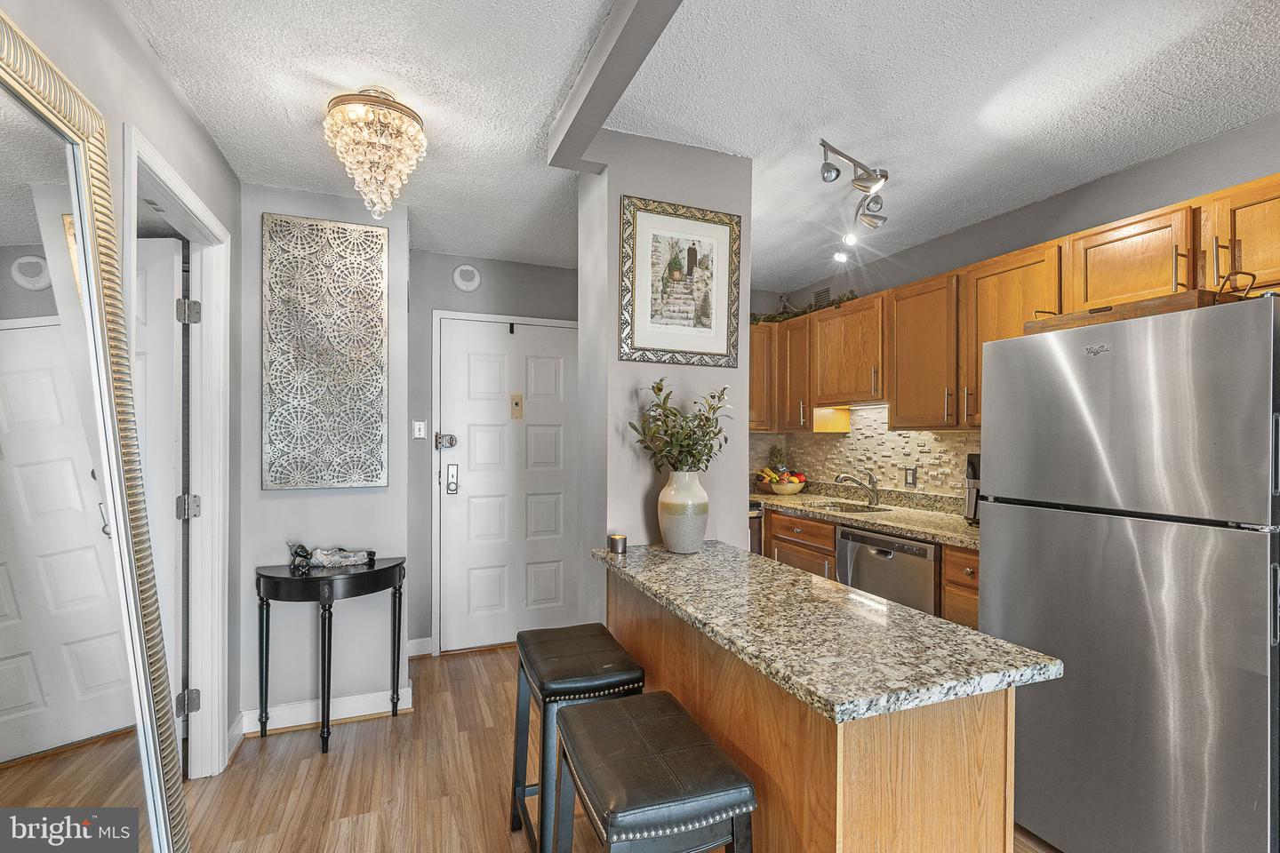 6800 FLEETWOOD RD #808, MCLEAN, Virginia 22101, 1 Bedroom Bedrooms, ,1 BathroomBathrooms,Residential,For sale,6800 FLEETWOOD RD #808,VAFX2242620 MLS # VAFX2242620