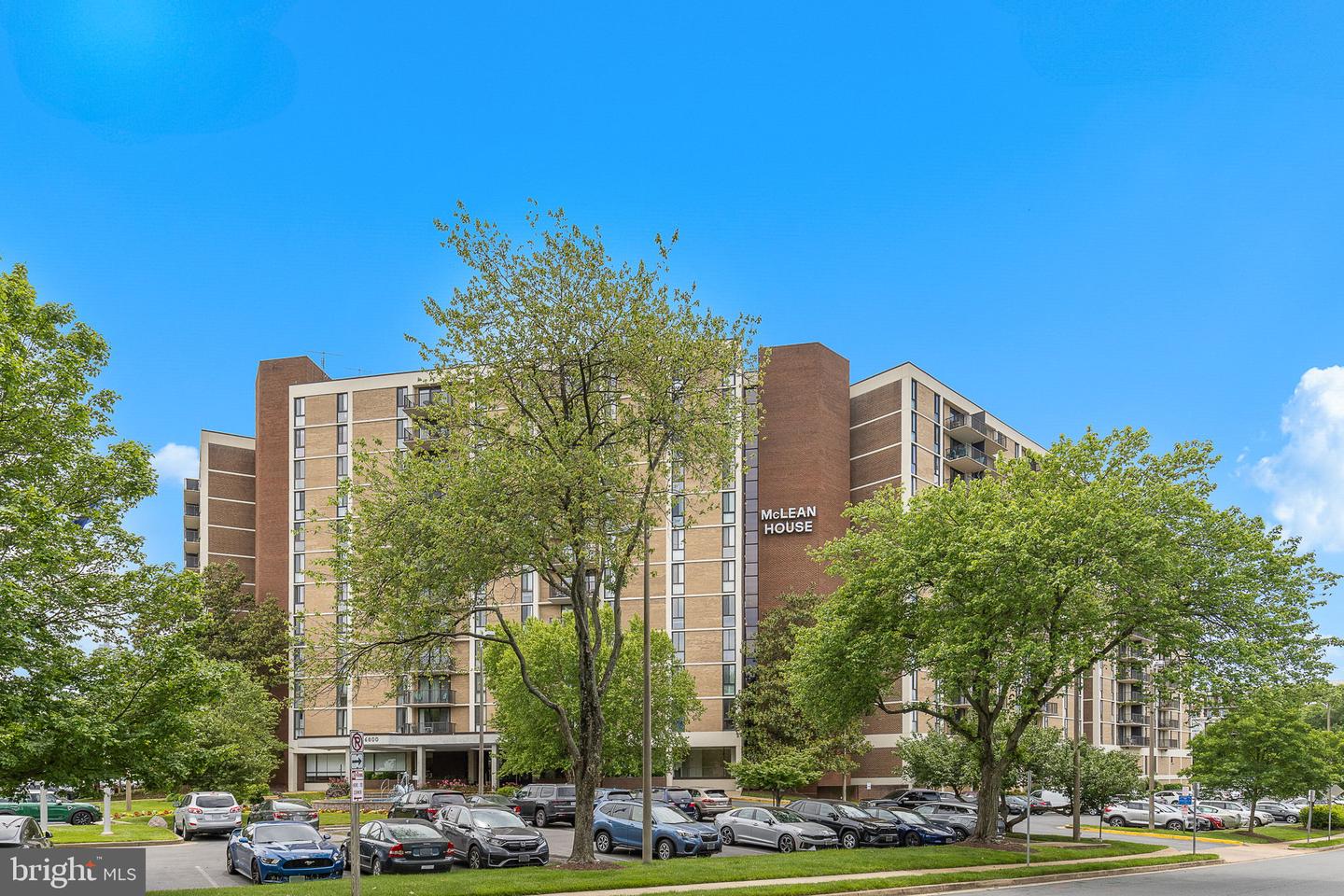 6800 FLEETWOOD RD #808, MCLEAN, Virginia 22101, 1 Bedroom Bedrooms, ,1 BathroomBathrooms,Residential,For sale,6800 FLEETWOOD RD #808,VAFX2242620 MLS # VAFX2242620
