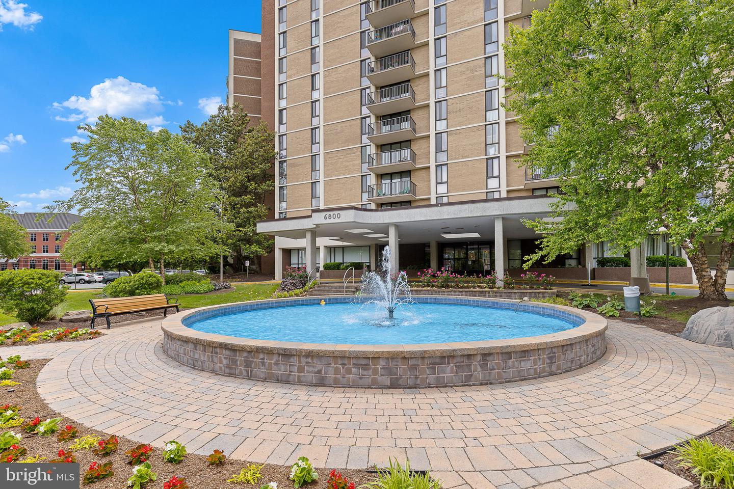 6800 FLEETWOOD RD #808, MCLEAN, Virginia 22101, 1 Bedroom Bedrooms, ,1 BathroomBathrooms,Residential,For sale,6800 FLEETWOOD RD #808,VAFX2242620 MLS # VAFX2242620